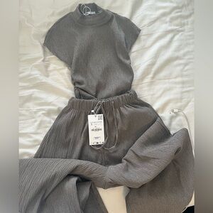 Zara set small